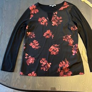 Sleeved Black shirt with roses